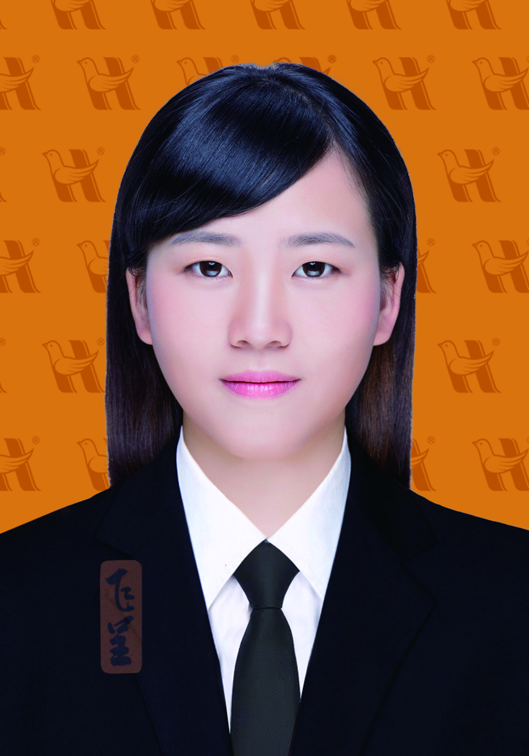 李青青